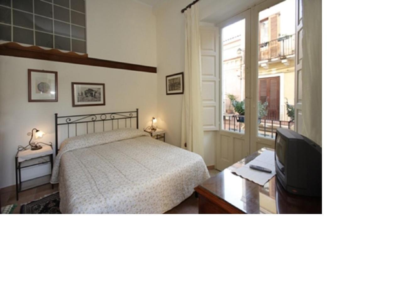 Apartment Central 4 Taormina Bagian luar foto